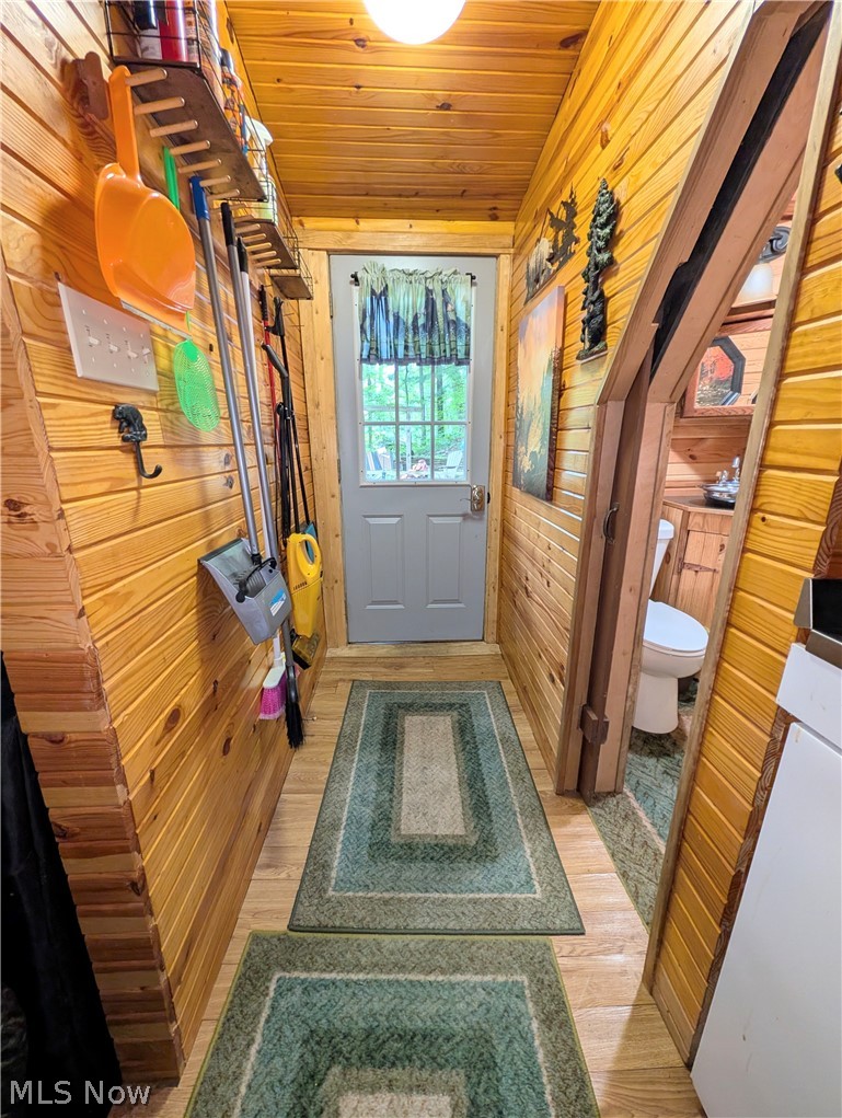 5008 Doral Road SW Carrollton OH 44615