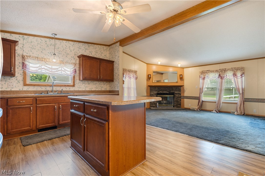 4025 Burke Avenue NE Louisville OH 44641