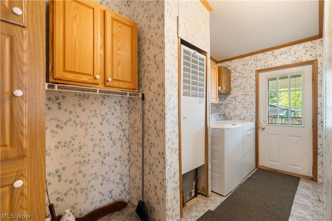 4025 Burke Avenue NE Louisville OH 44641