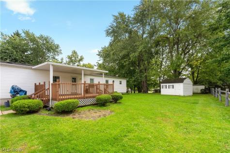 4025 Burke Avenue NE Louisville OH 44641