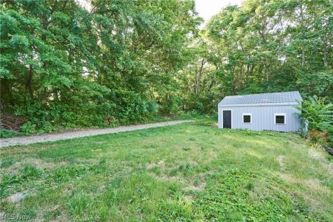 936 Green Avenue SW Massillon OH 44647