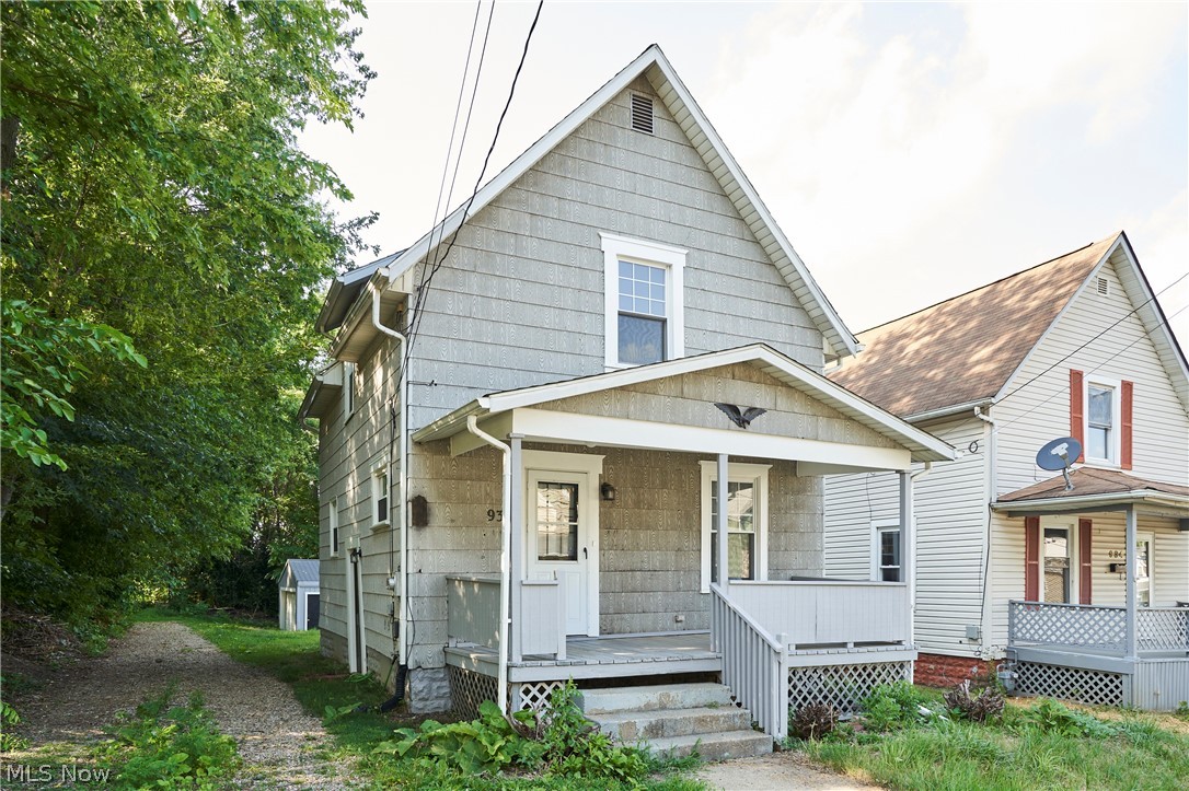 936 Green Avenue SW Massillon OH 44647