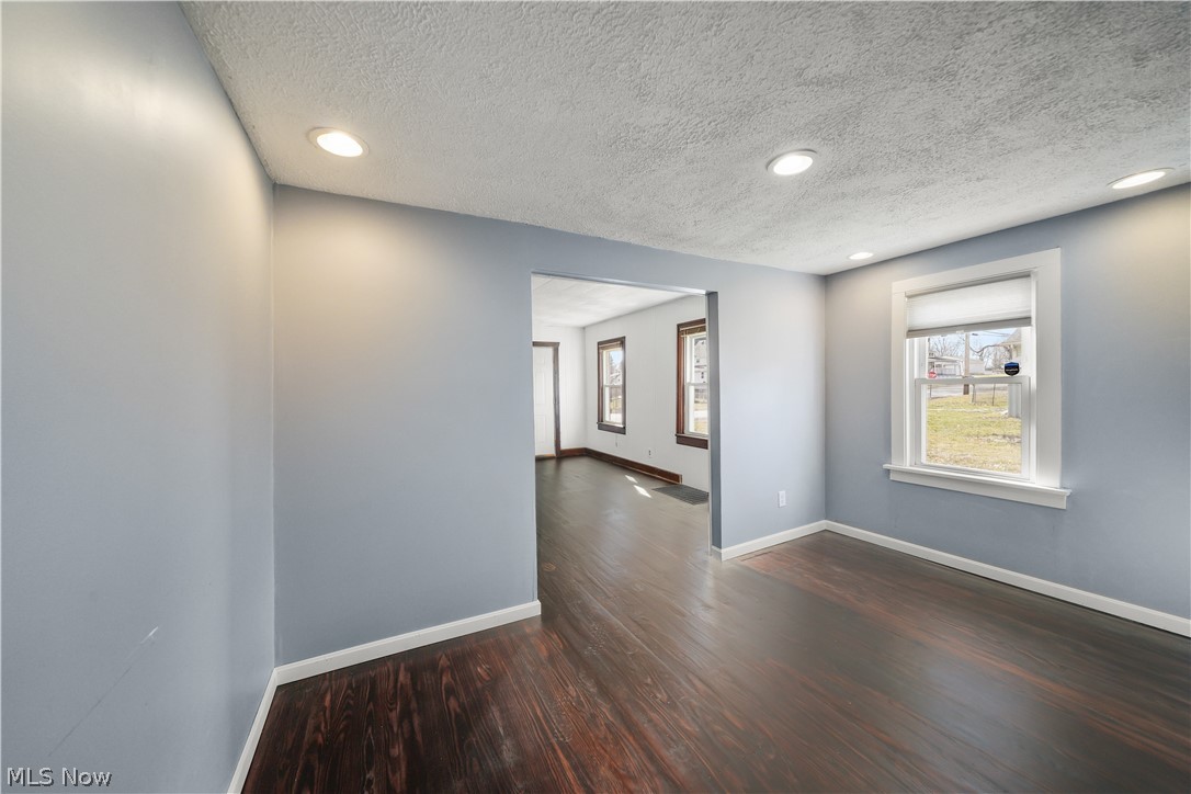 2323 Mingo Trail Akron OH 44312