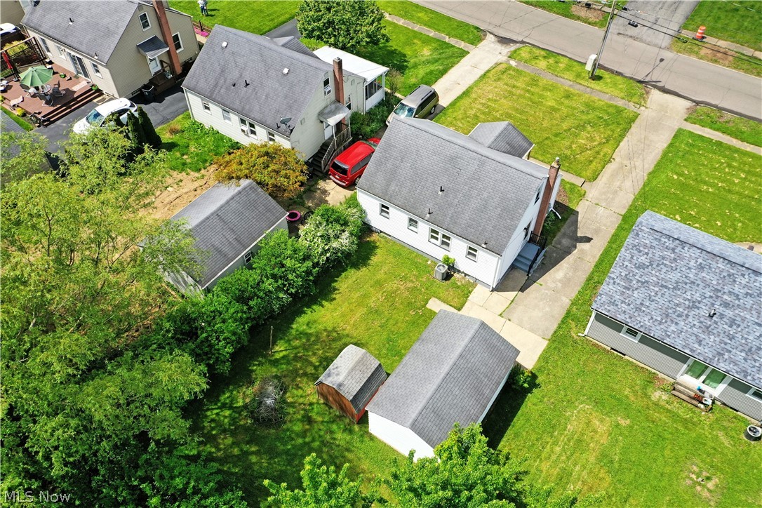 73 N Edgehill Avenue Youngstown OH 44515