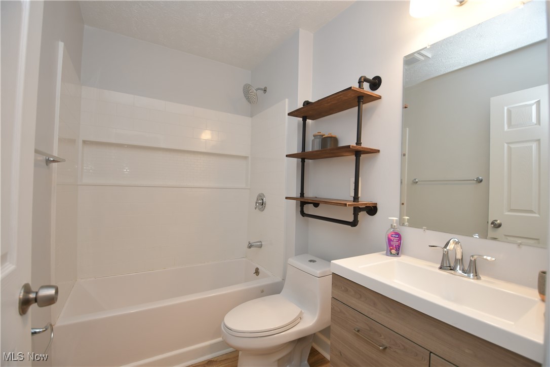 2309 Tate Avenue Cleveland OH 44109