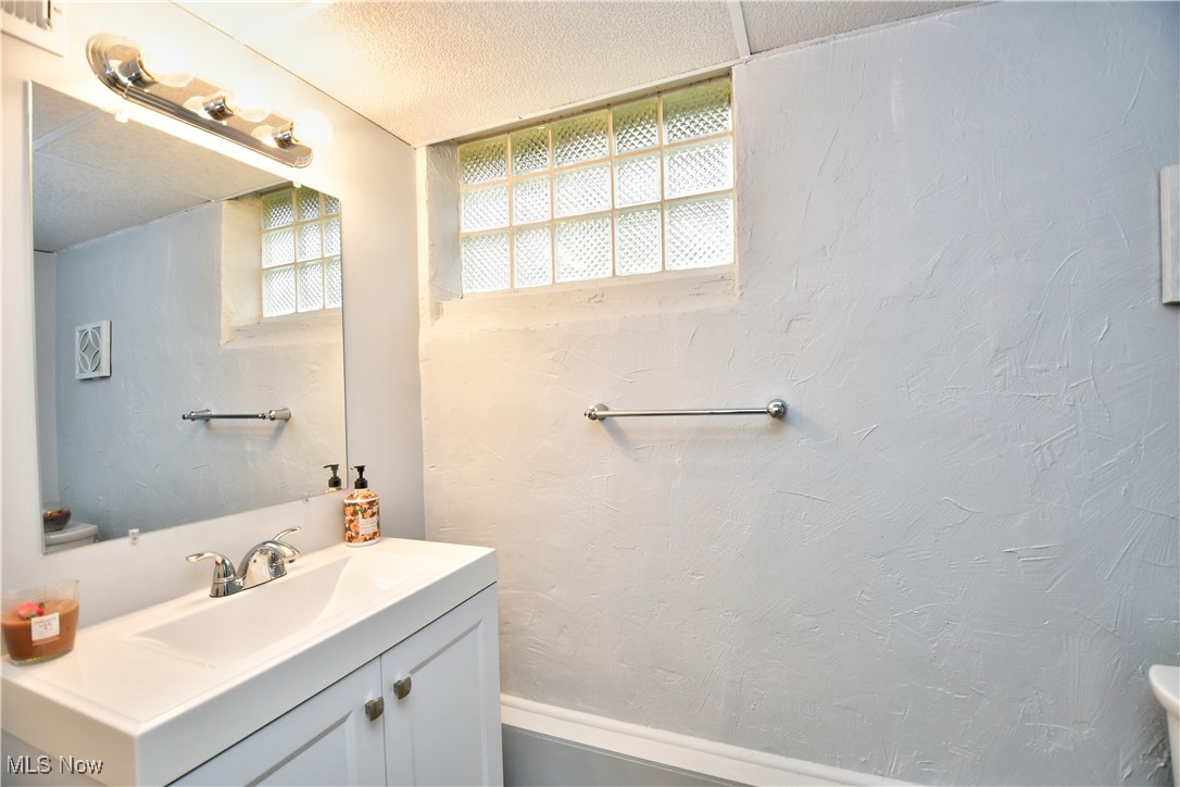 2309 Tate Avenue Cleveland OH 44109