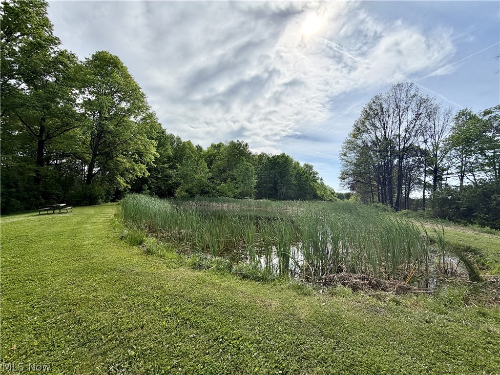 1773 Mahoning Road Deerfield OH 44411
