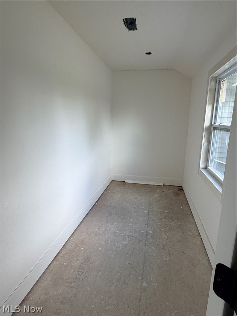 9799 Bainbridge Road Chagrin Falls OH 44023