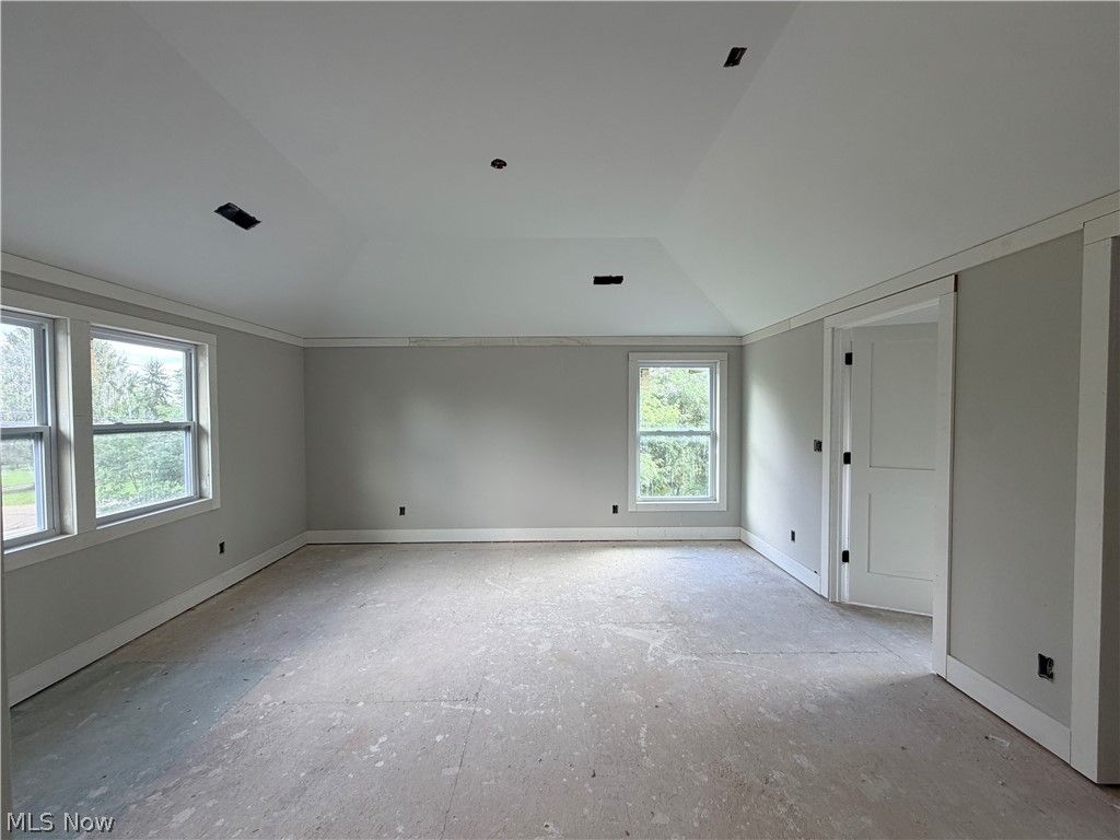 9799 Bainbridge Road Chagrin Falls OH 44023