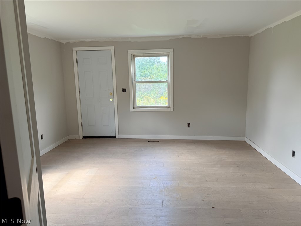 9799 Bainbridge Road Chagrin Falls OH 44023