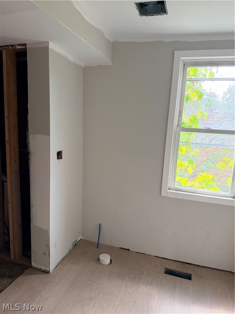 9799 Bainbridge Road Chagrin Falls OH 44023