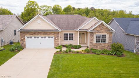 1415 Stratford Way Wooster OH 44691