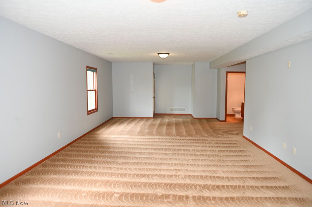 1415 Stratford Way Wooster OH 44691