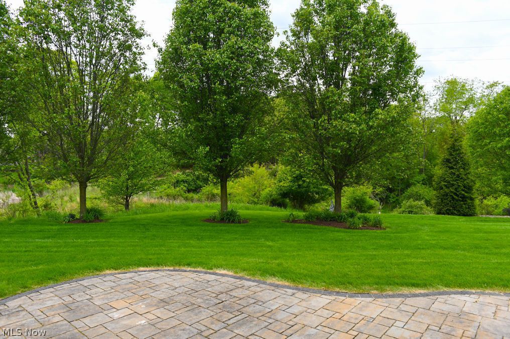 1415 Stratford Way Wooster OH 44691
