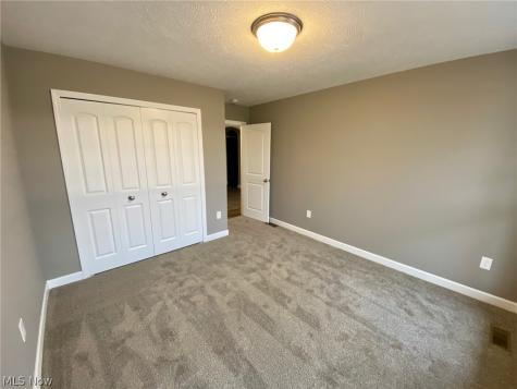 3476 Wicker Street NE Canton OH 44721