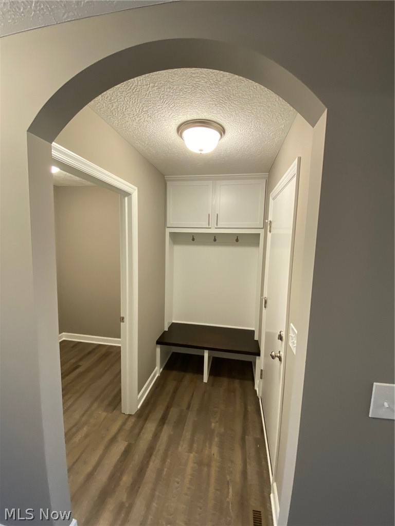 3476 Wicker Street NE Canton OH 44721