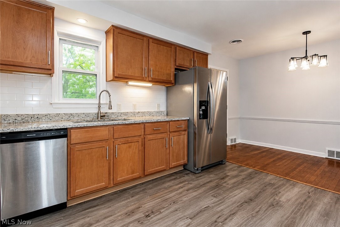 3694 Grosvenor Road Cleveland Heights OH 44118