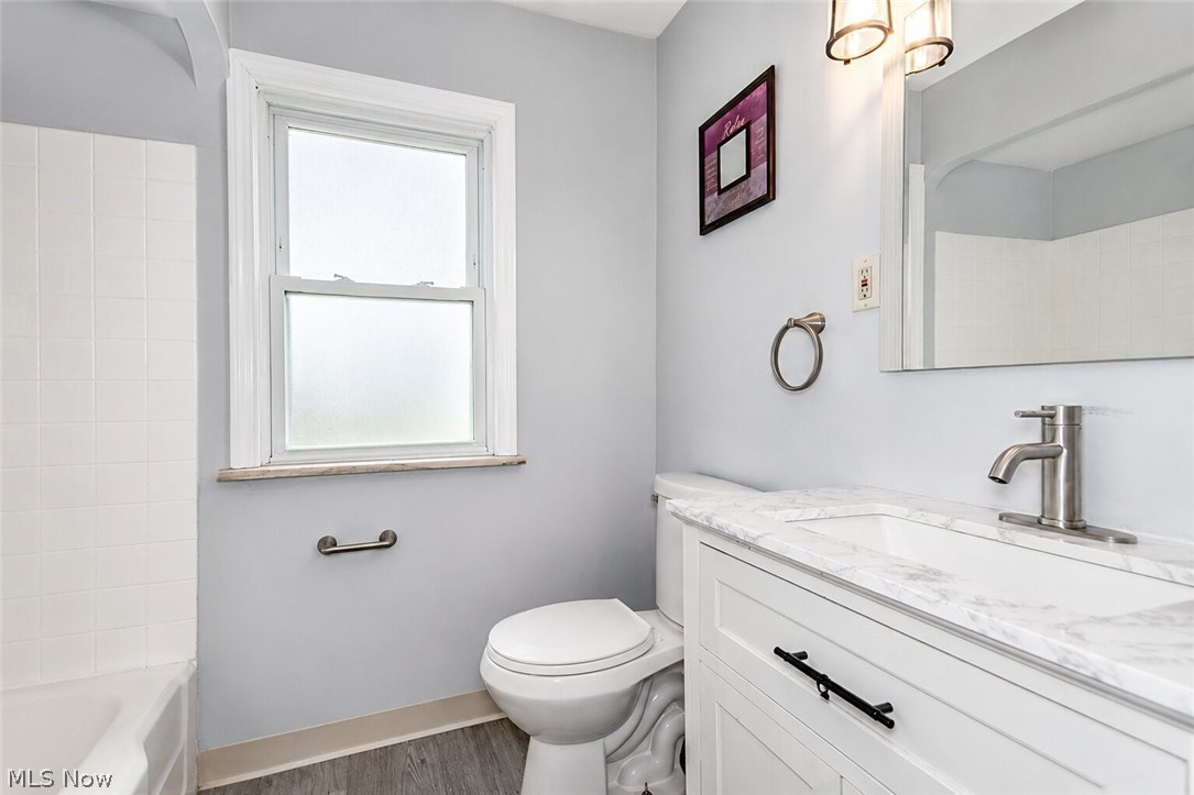 3694 Grosvenor Road Cleveland Heights OH 44118