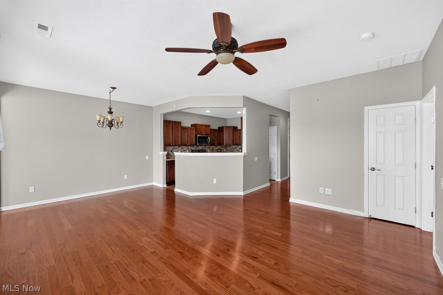 9161 Vernon Hill North Ridgeville OH 44039