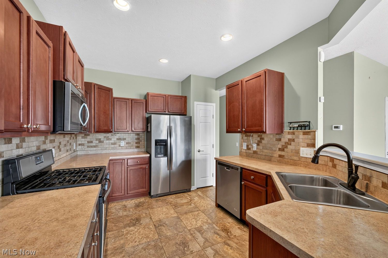 9161 Vernon Hill North Ridgeville OH 44039