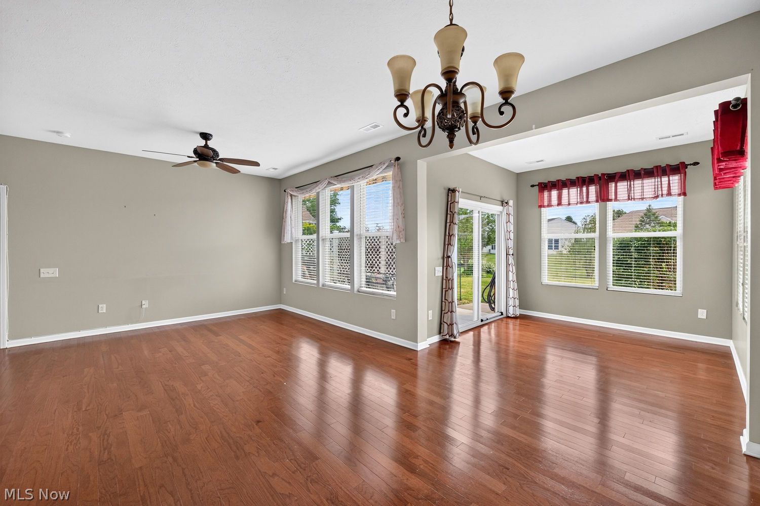 9161 Vernon Hill North Ridgeville OH 44039