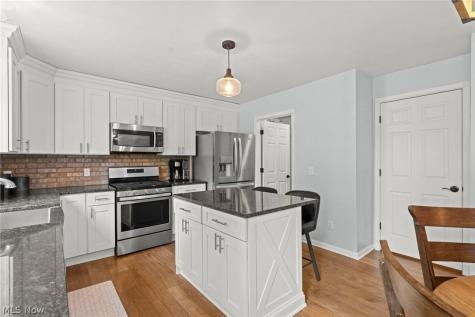 9140 Tiller Drive Olmsted Twp OH 44138