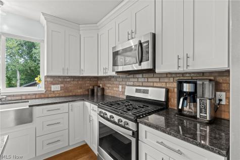 9140 Tiller Drive Olmsted Twp OH 44138
