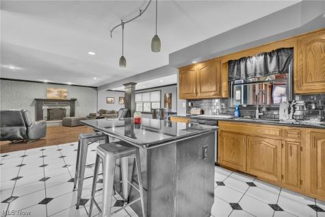 6172 Margate Avenue NW Canton OH 44718