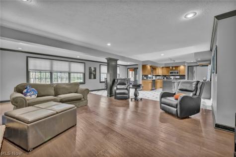 6172 Margate Avenue NW Canton OH 44718