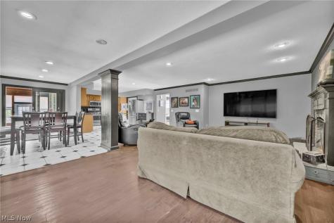 6172 Margate Avenue NW Canton OH 44718