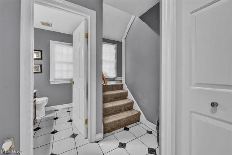 6172 Margate Avenue NW Canton OH 44718