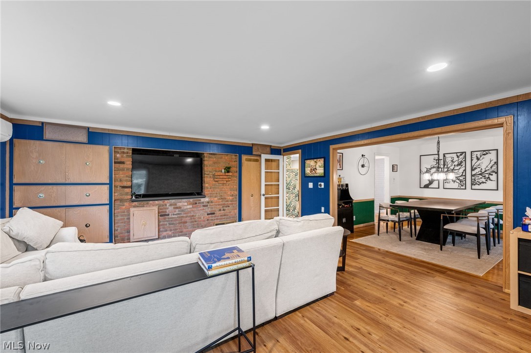 23706 Wimbledon Road Shaker Heights OH 44122