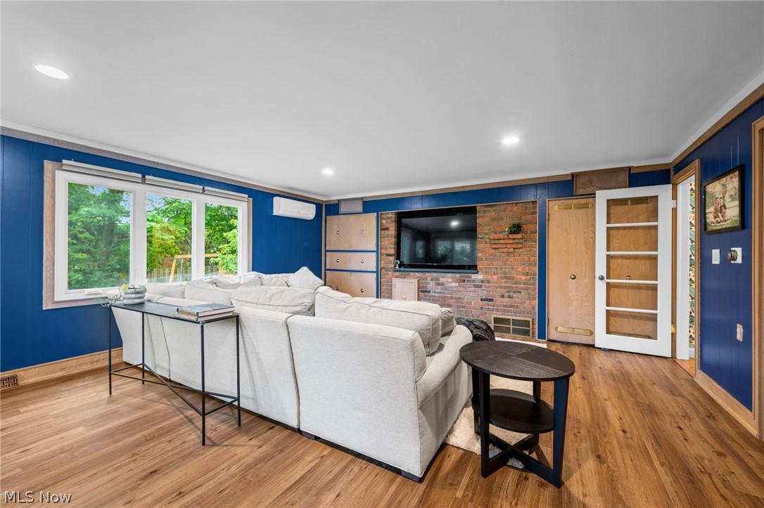 23706 Wimbledon Road Shaker Heights OH 44122
