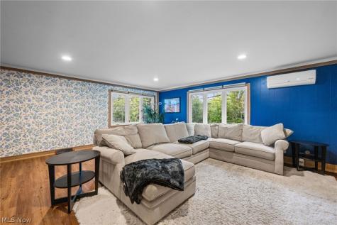 23706 Wimbledon Road Shaker Heights OH 44122