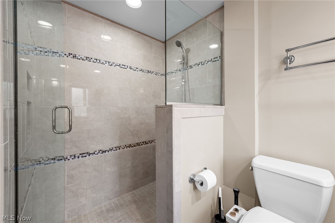 23706 Wimbledon Road Shaker Heights OH 44122