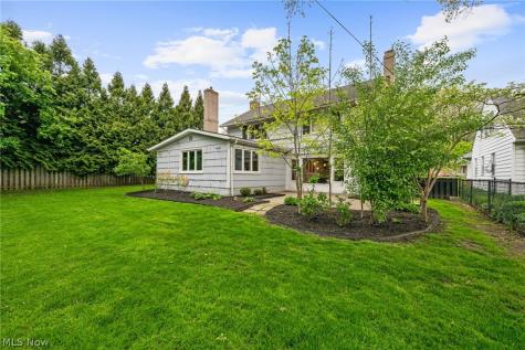 23706 Wimbledon Road Shaker Heights OH 44122