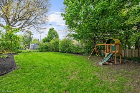 23706 Wimbledon Road Shaker Heights OH 44122