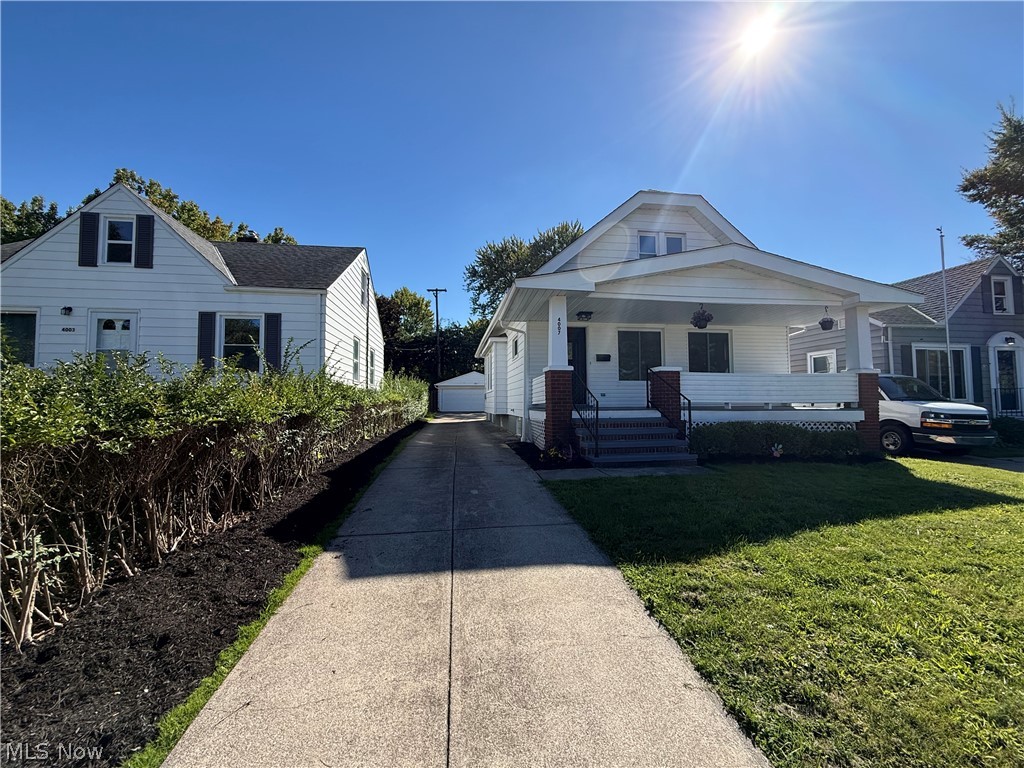 4007 Woodway Avenue Parma OH 44134