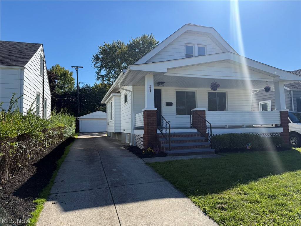 4007 Woodway Avenue Parma OH 44134