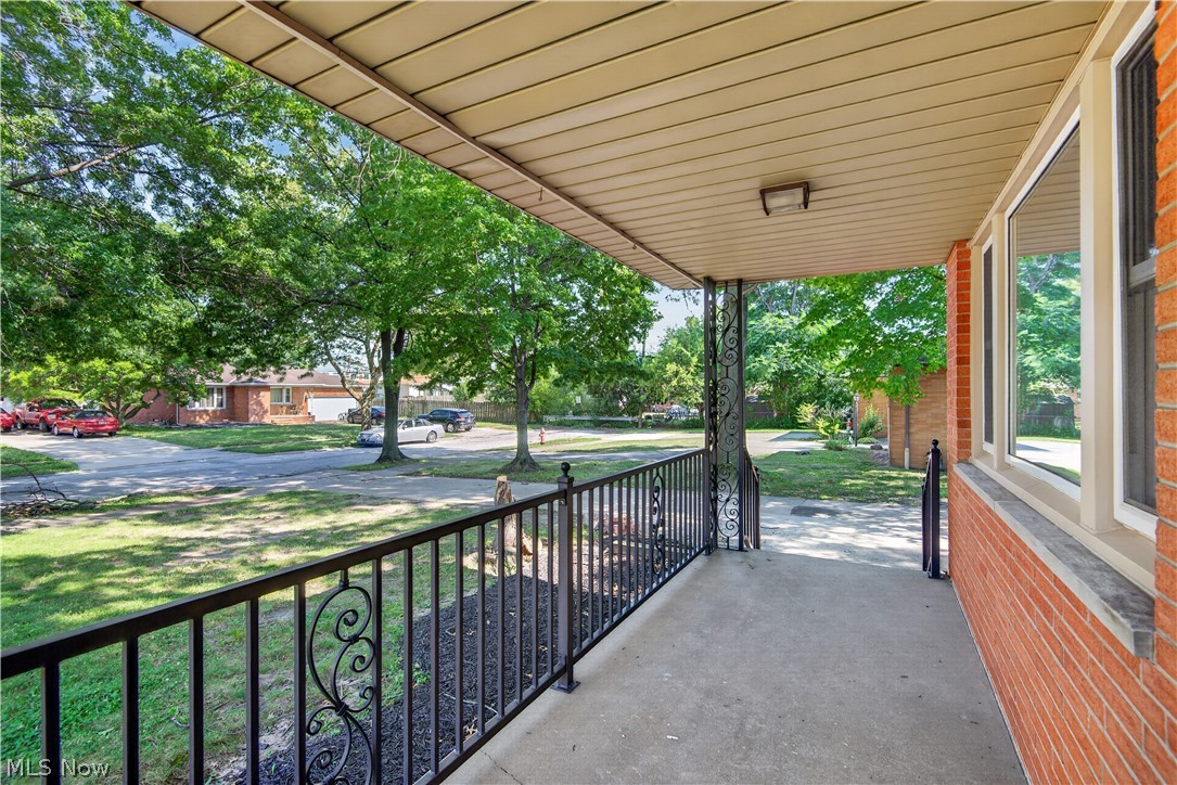 4704 Wolverton Drive Warrensville Heights OH 44128
