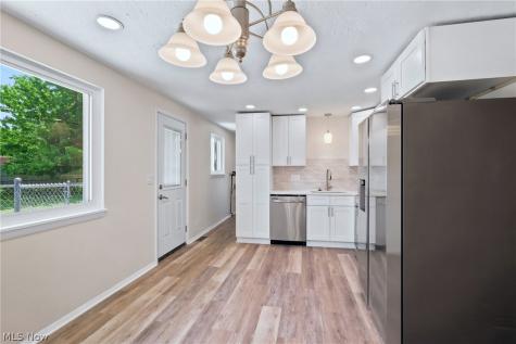 461 Augdon Drive Elyria OH 44035