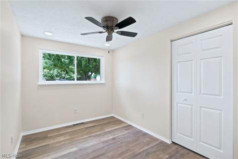 461 Augdon Drive Elyria OH 44035