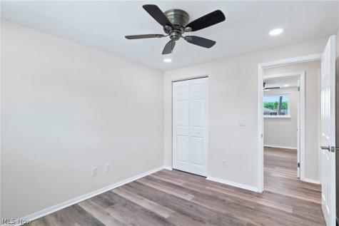 461 Augdon Drive Elyria OH 44035