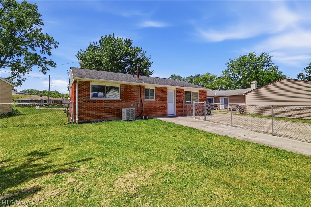461 Augdon Drive Elyria OH 44035