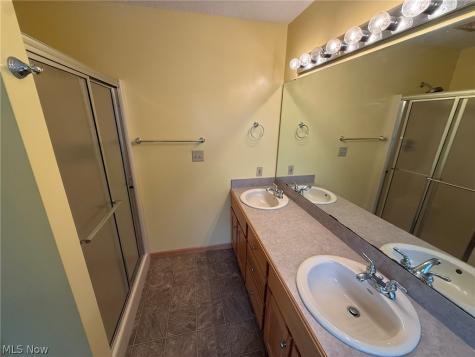 10387 Private Road 275 Millersburg OH 44654
