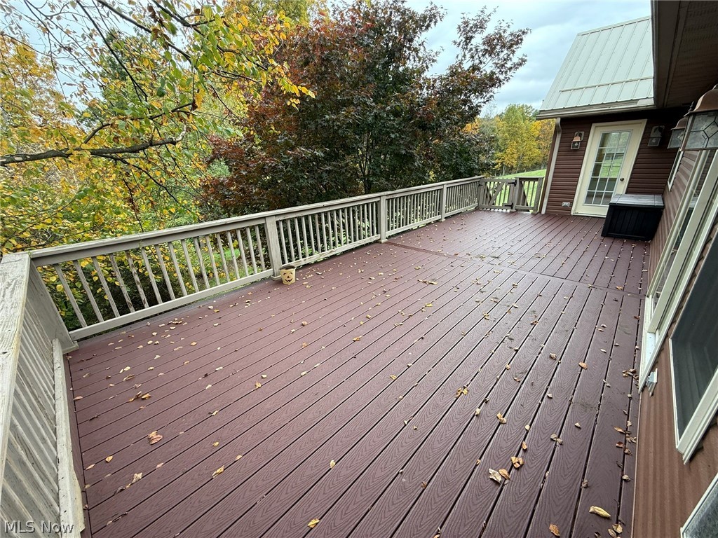 10387 Private Road 275 Millersburg OH 44654