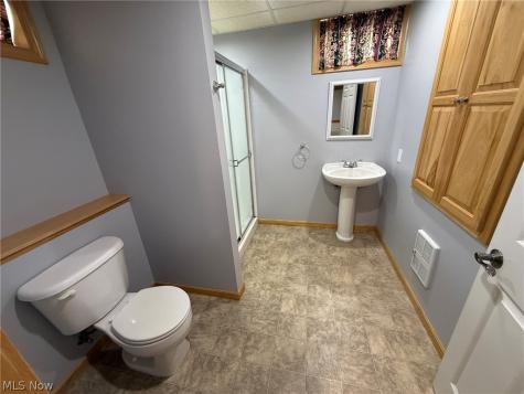 10387 Private Road 275 Millersburg OH 44654