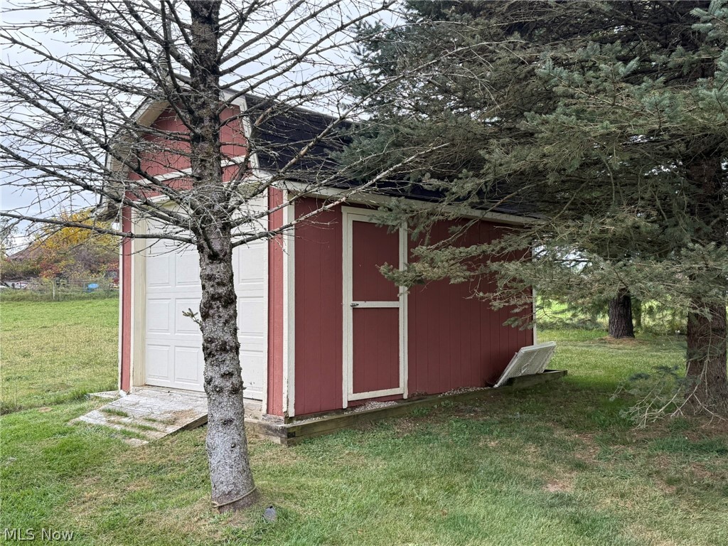 10387 Private Road 275 Millersburg OH 44654