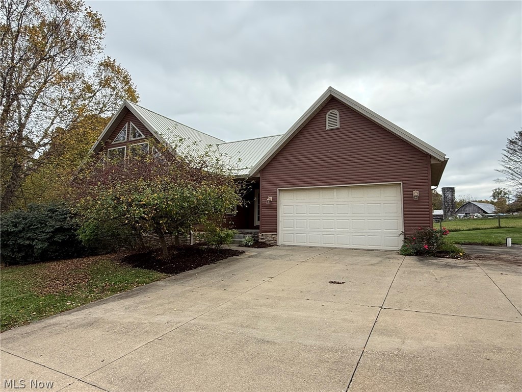 10387 Private Road 275 Millersburg OH 44654