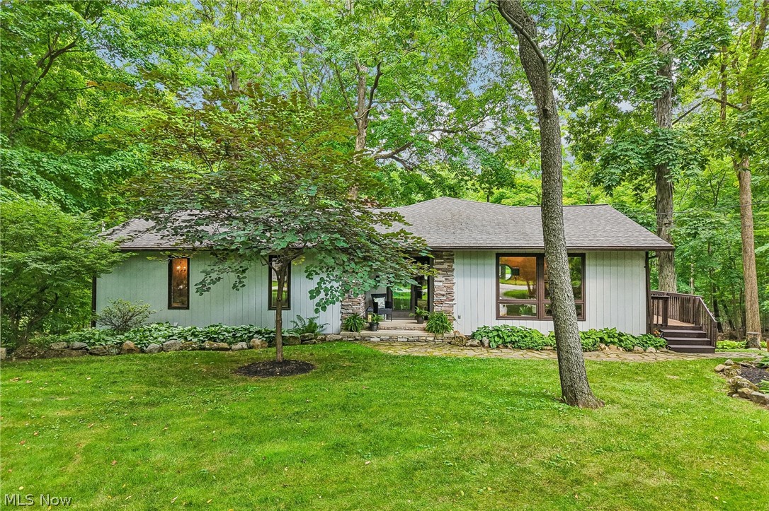 985 S Medina Line Road Wadsworth OH 44281